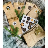 DIY Adventskalender - 24 Tüten, Aufkleber, Klammern...